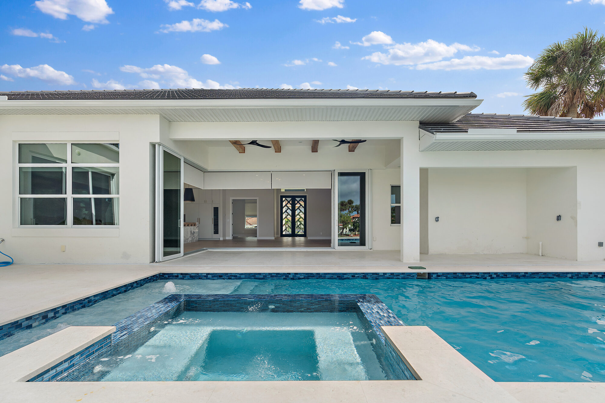 The Pointe 28